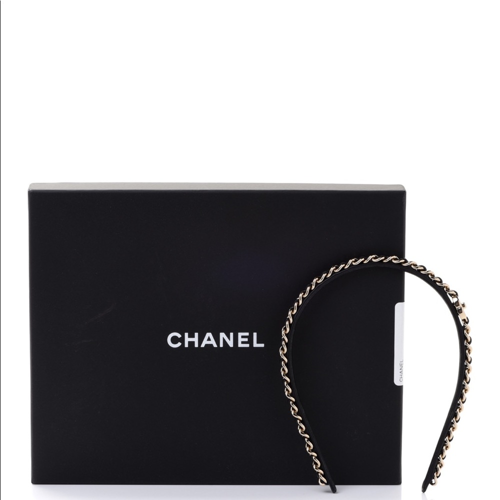 Chanel headband